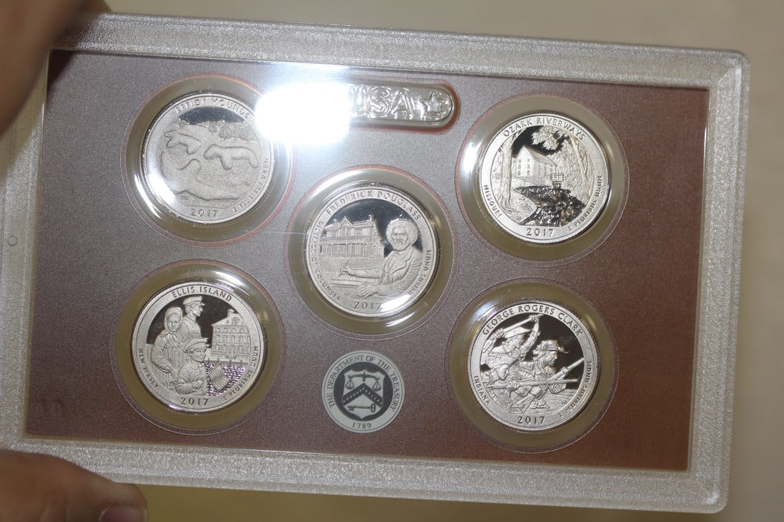 2017 US Mint Proof Set - 3