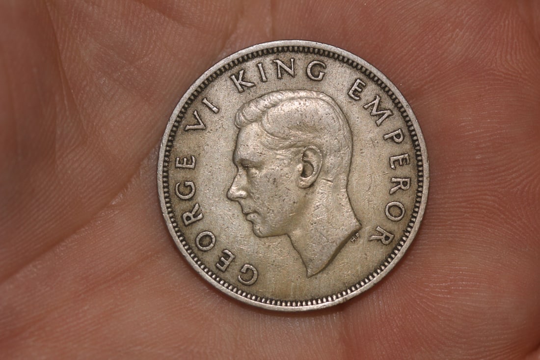 1947 New Zealand Half Crown Coin: as shown