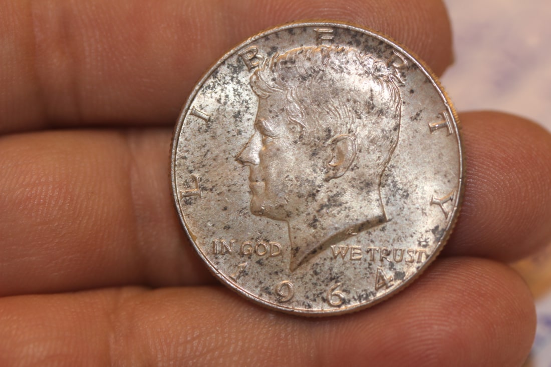 1964 Kennedy Half Dollar: 90% silver