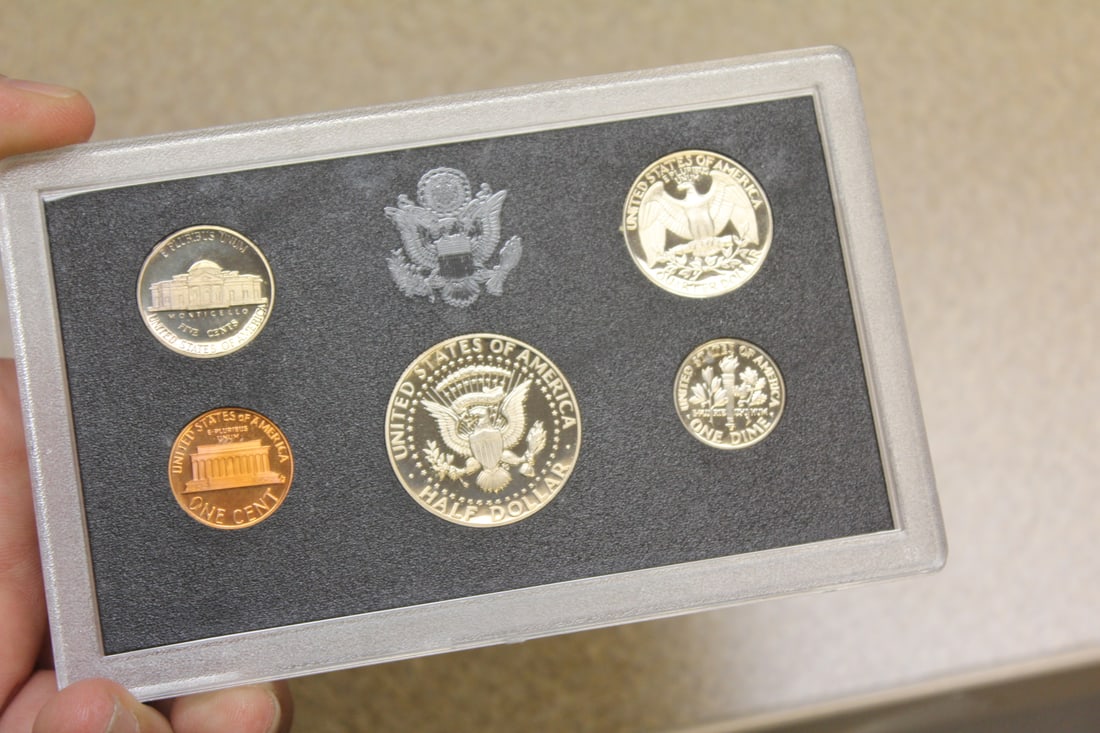1983 US Proof Coin Set - 3