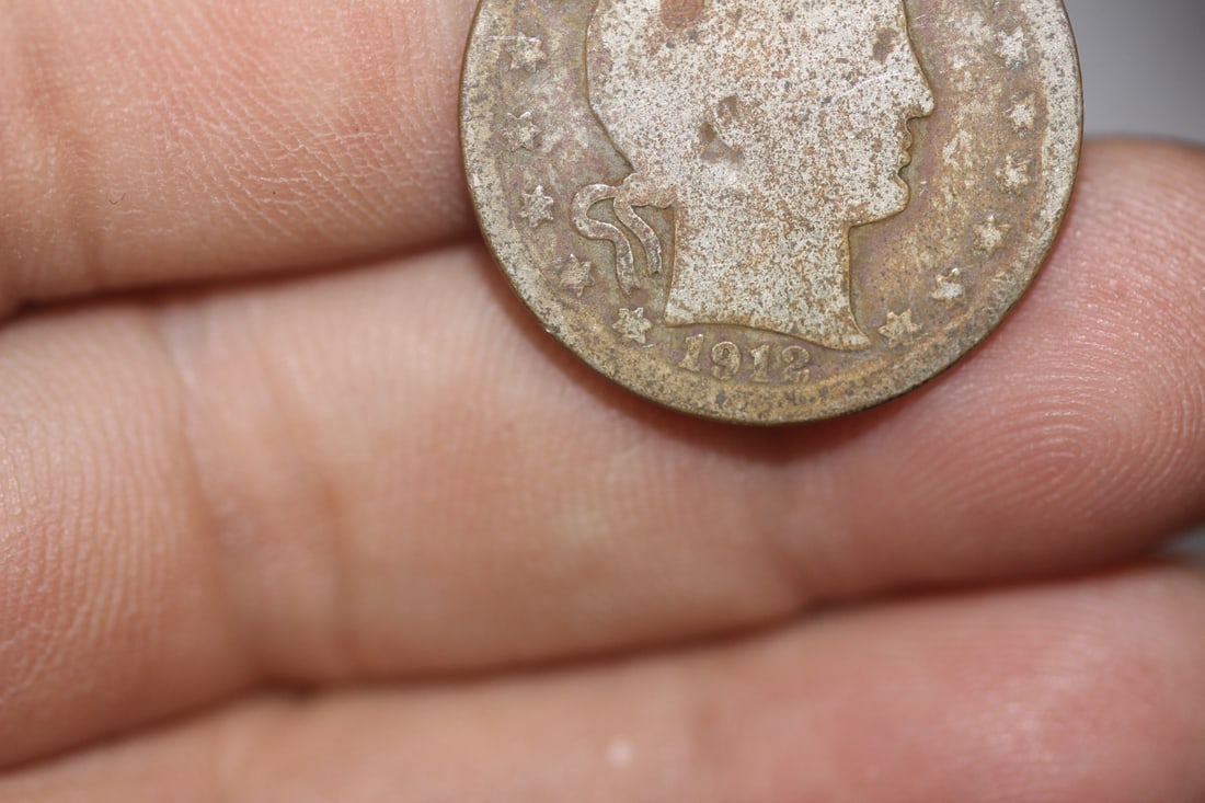 1912 Barber Silver Quarter - 2