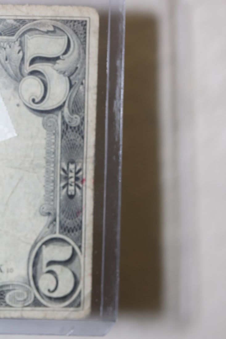 Shift Error 1953 Red Seal $5.00 Note - 6