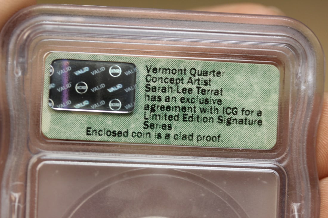 ICG Graded 2001-S Signature Quarter Series Coin - 3