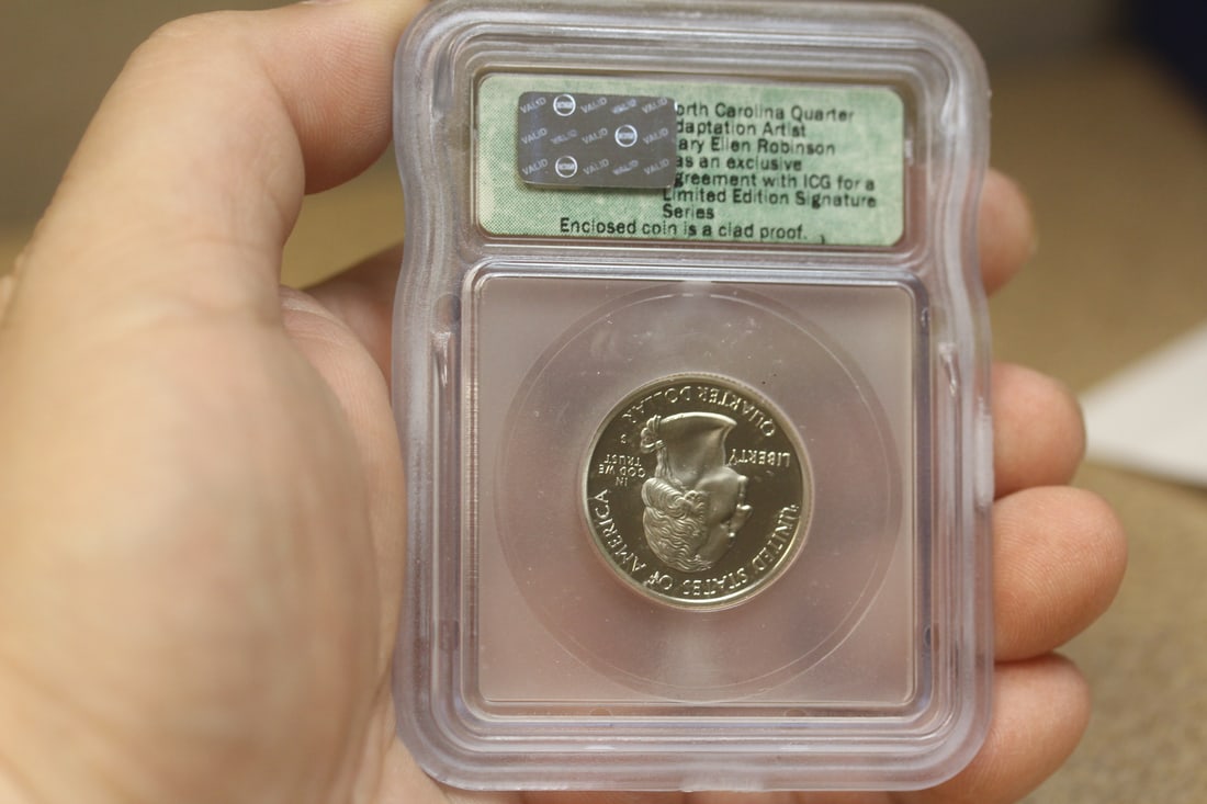 ICG Graded 2001-S Signature Quarter Series Coin - 2