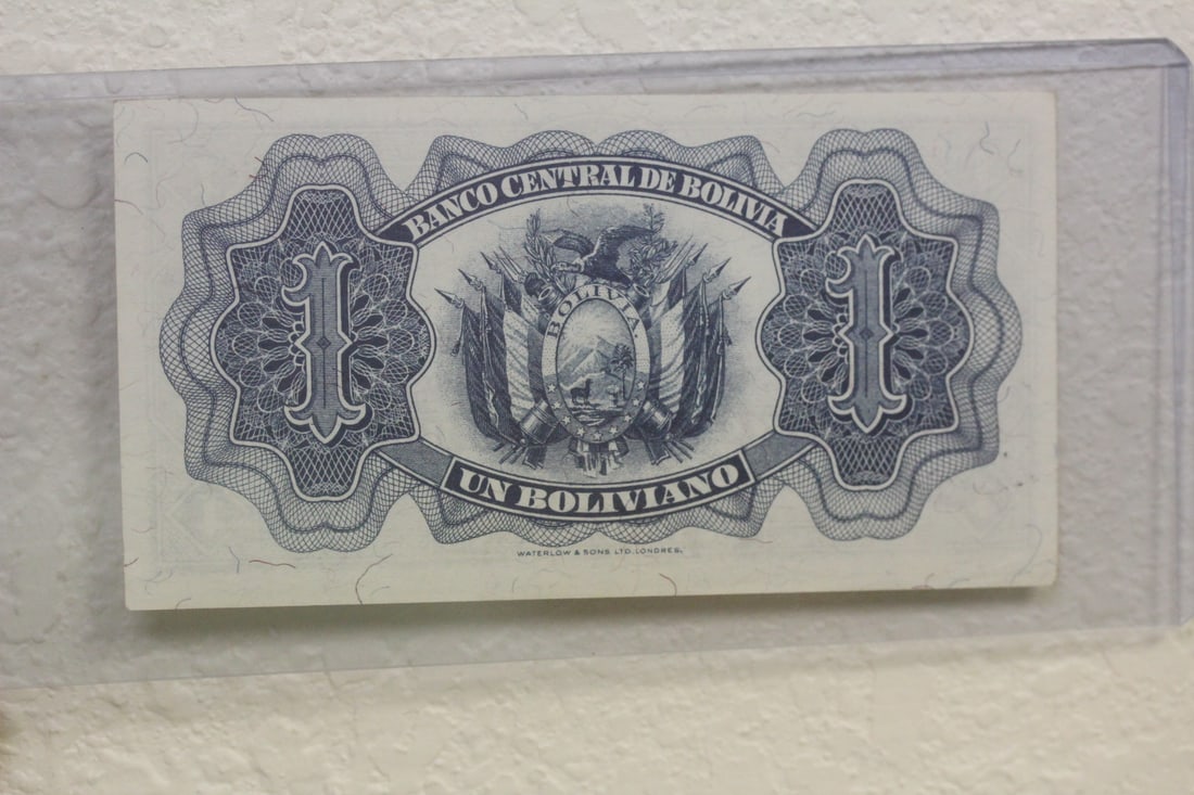 Bolivia One Boliviano Bank Note - 3