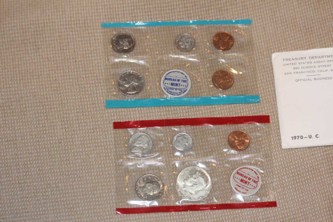 1970 Treasury Department Coin Set: uncirculated - mint coin set -11 coins total - Kennedy half is 40% silver