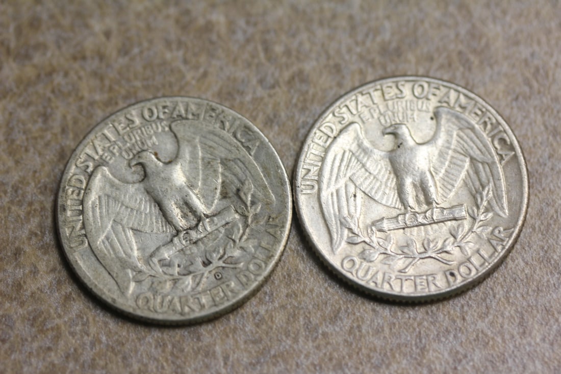 Lot of 2 Silver Washington Quarters - 2