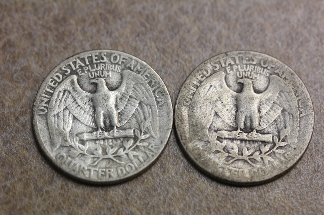 Lot of 2 Silver Washington Quarters - 2