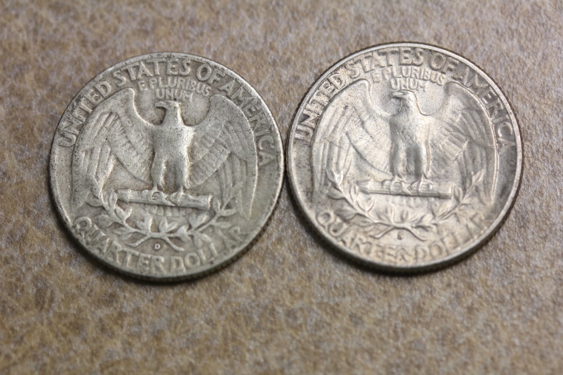 Lot of 2 Silver Washington Quarters - 2