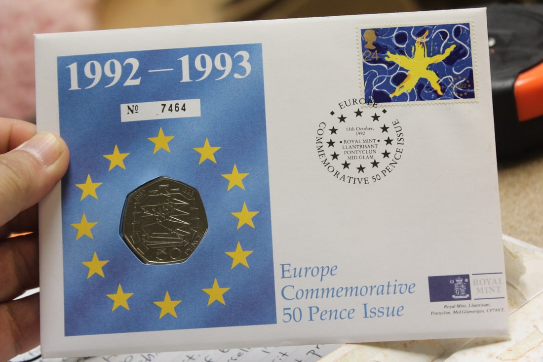 Europe Commemorative 50 Pence Issue Coin - 5