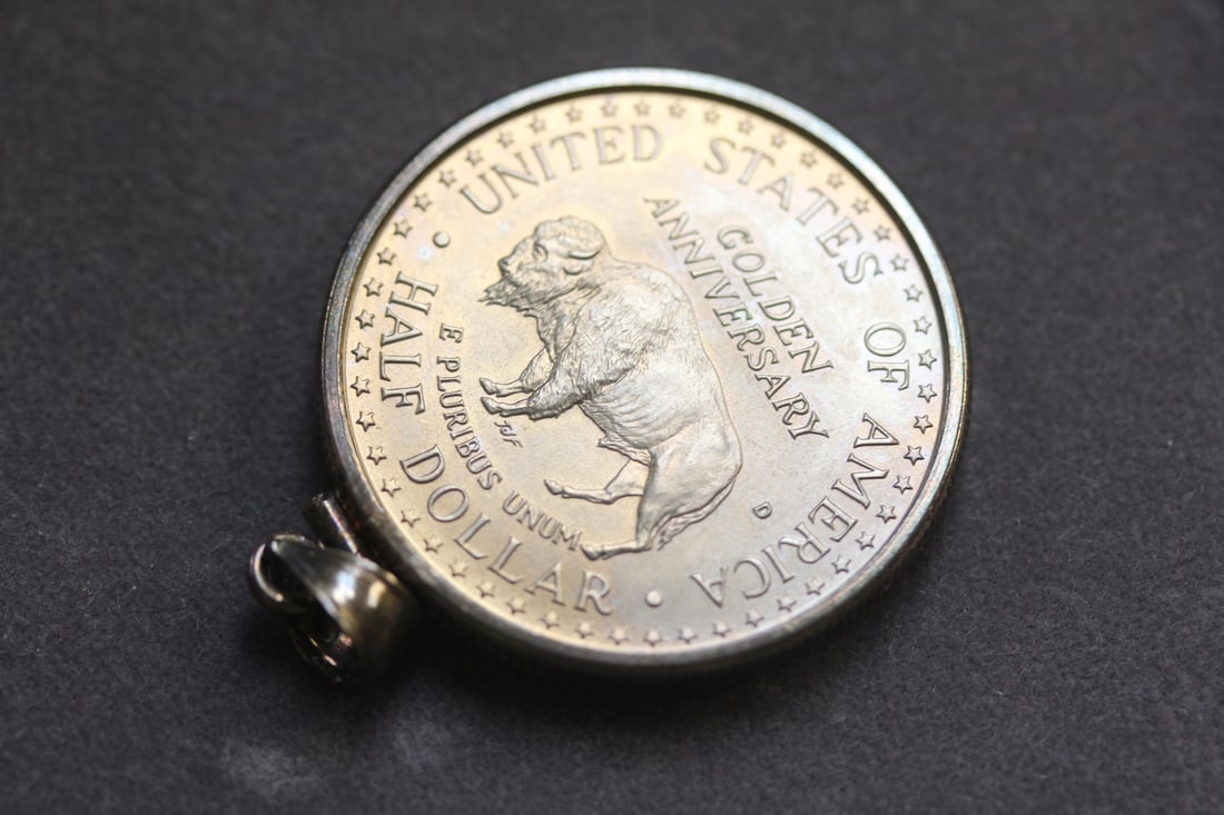 US Mount Rushmore Anniversary Coin - 2