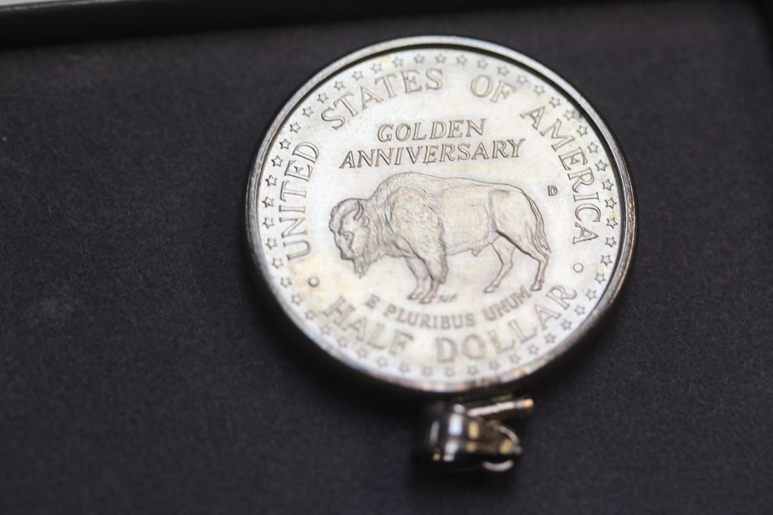 US Mount Rushmore Anniversary Coin - 2