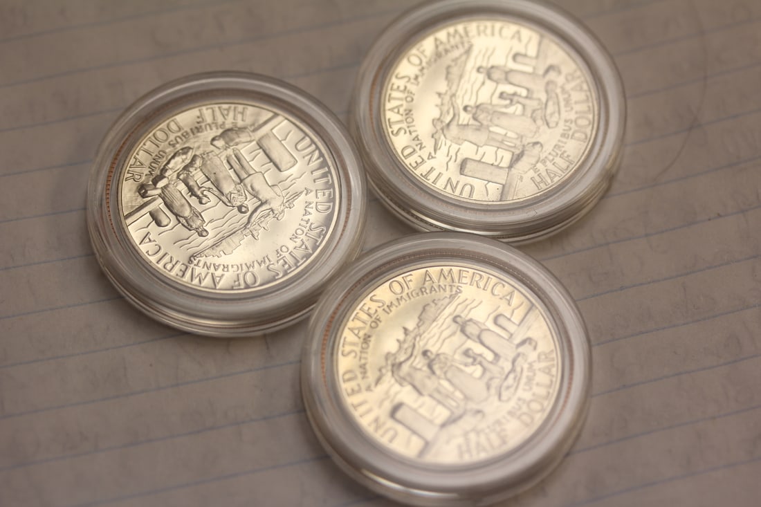 Lot of 3 1986 Liberty Coins - 2