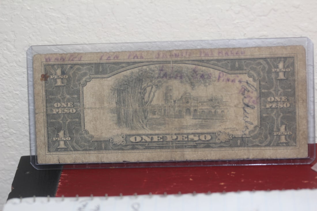 1940's Phillipine One Peso Bank Note - 2