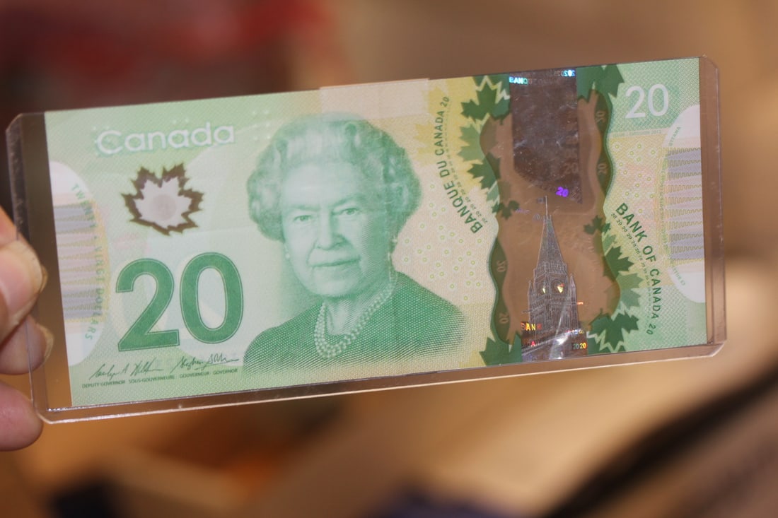 2015 Bank of Canada $20 Note: Queen Elizabeth