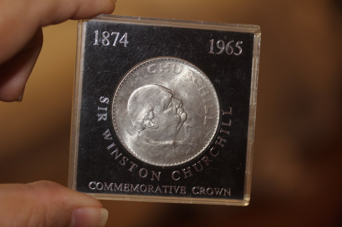 Sir Winston Churchill Crown Coin (1 of 2)