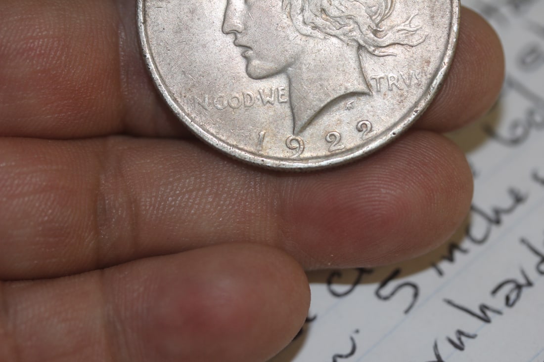1922 Peace Silver Dollar - 2