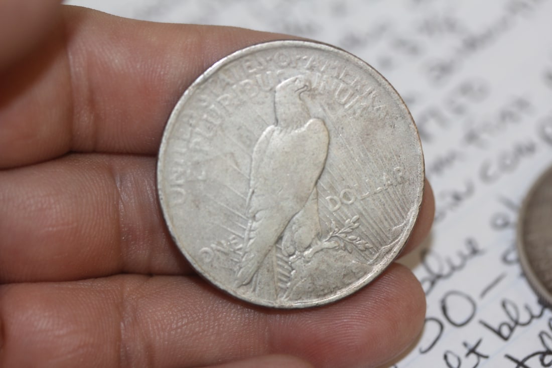 1922 Peace Silver Dollar - 3