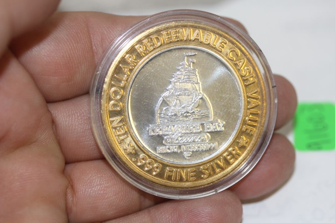 Limited Edition $10 Silver Casino Token: please note: ONLY the middle part is .999 silver