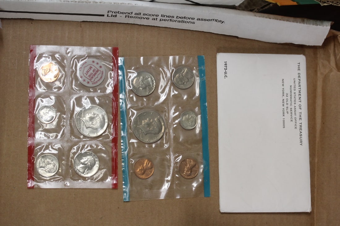 1972 US Department of Treasure Coin Set: total of 11 coins