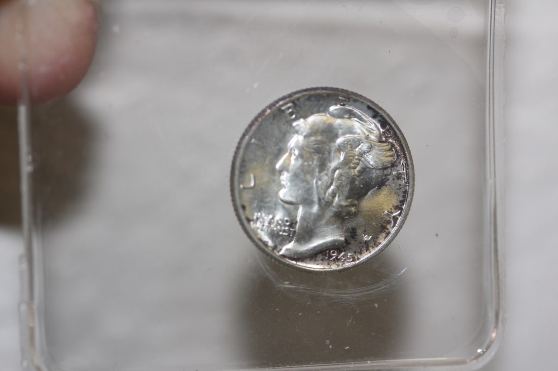 1945 Mercury Dime (1 of 2)