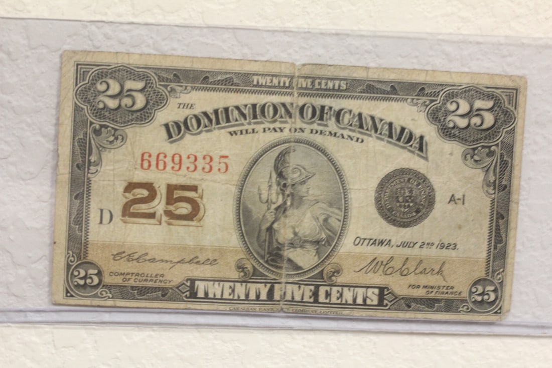 1923 Canada 25 Cents Bank Note (1 of 2)