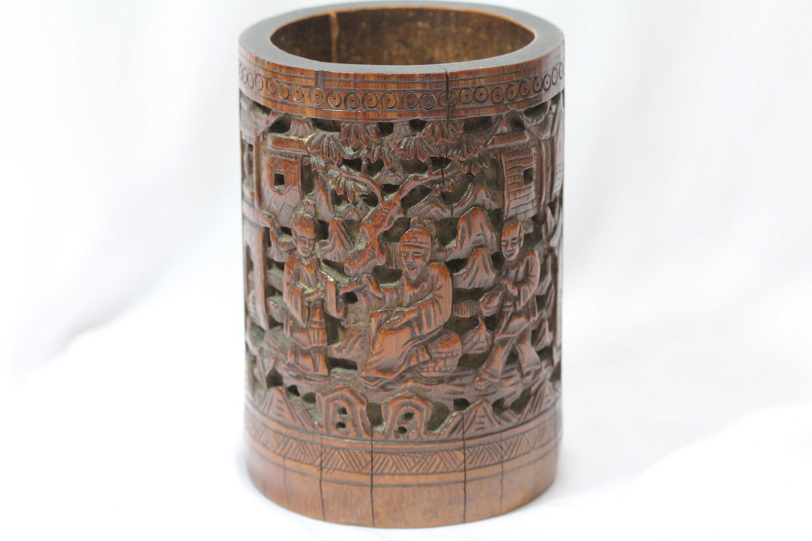 An Antique Chinese Bamboo Brush Pot - 2