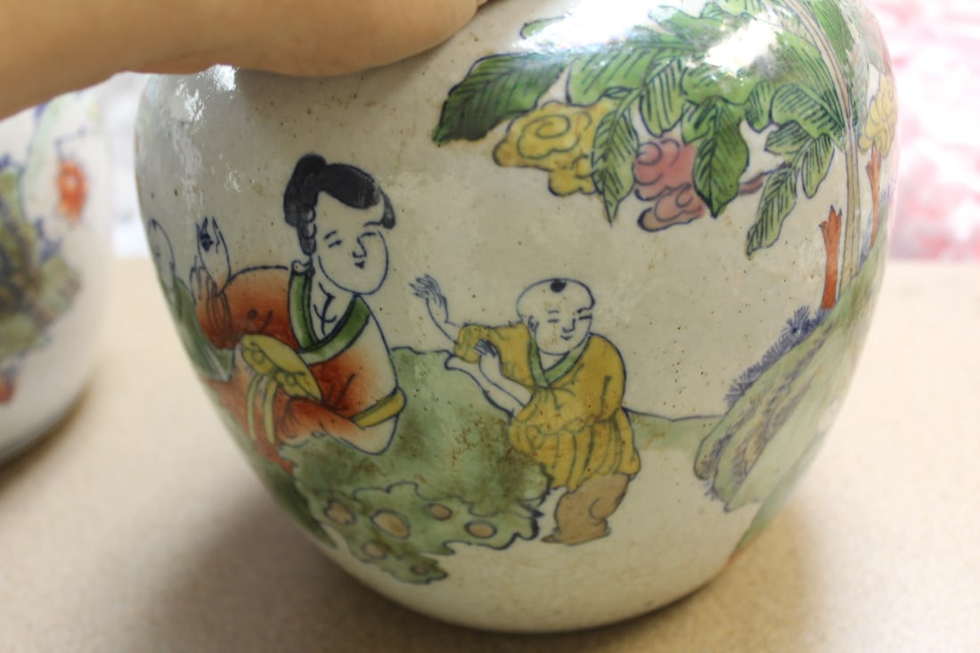 Pair of Chinese Ginger Jars - 3