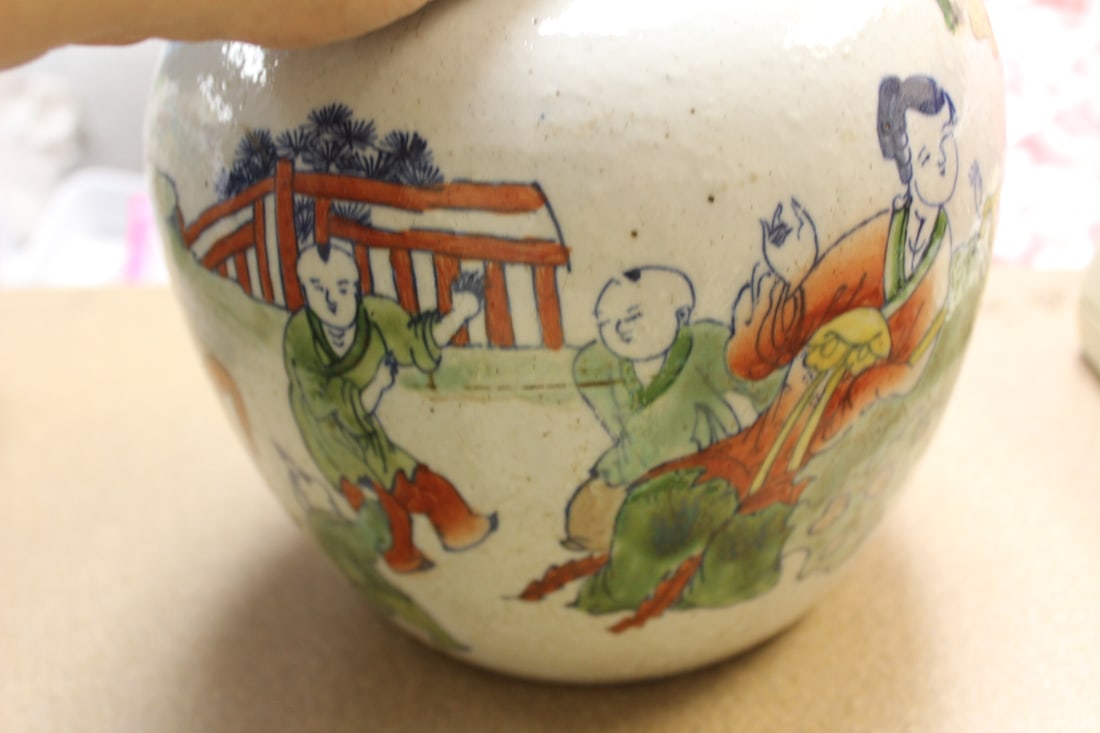 Pair of Chinese Ginger Jars - 4