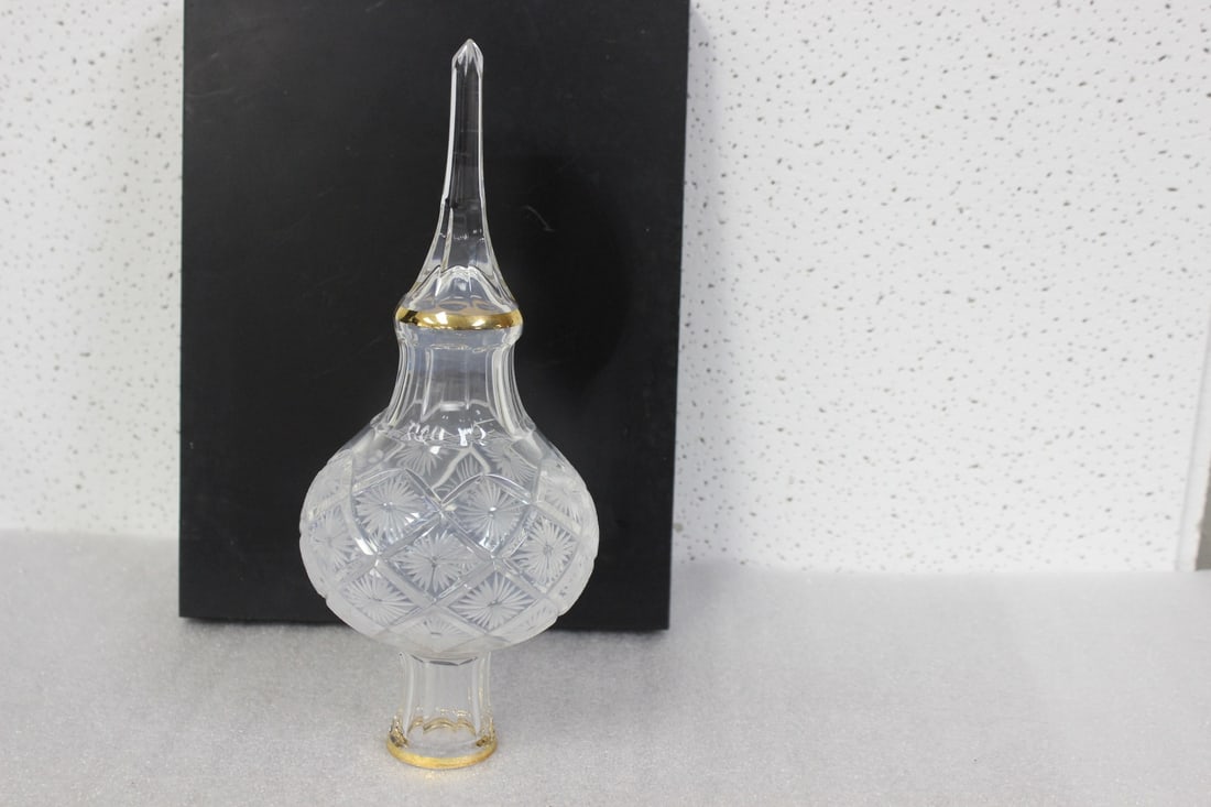 A Faberge Glass Coronation Tree Topper - 5
