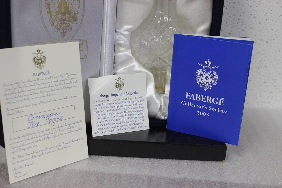 A Faberge Glass Coronation Tree Topper - 9