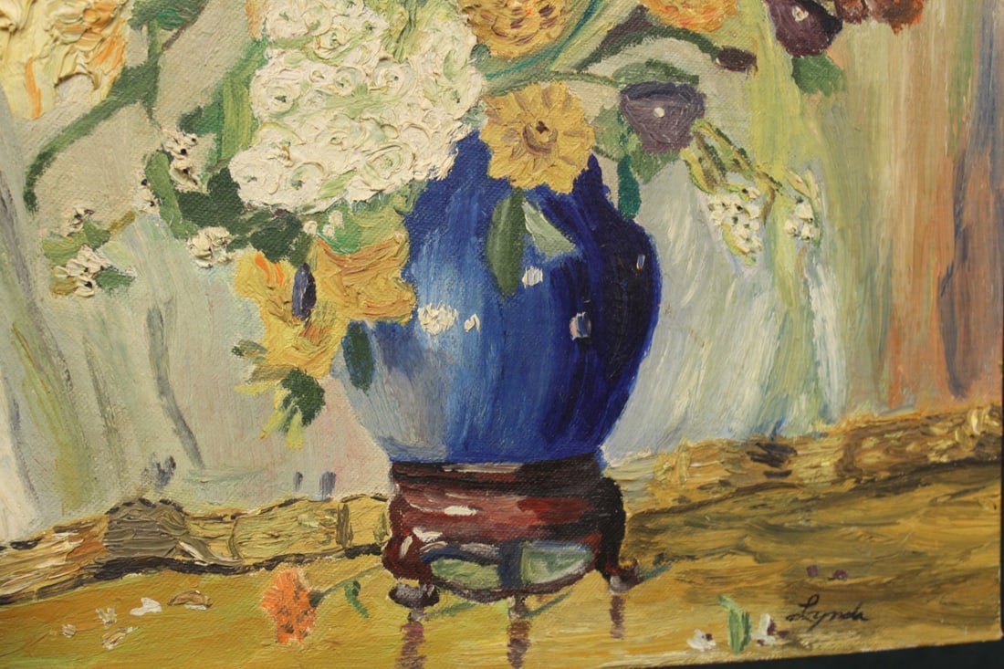 A Vintage Oil on Board of Flowers - 3