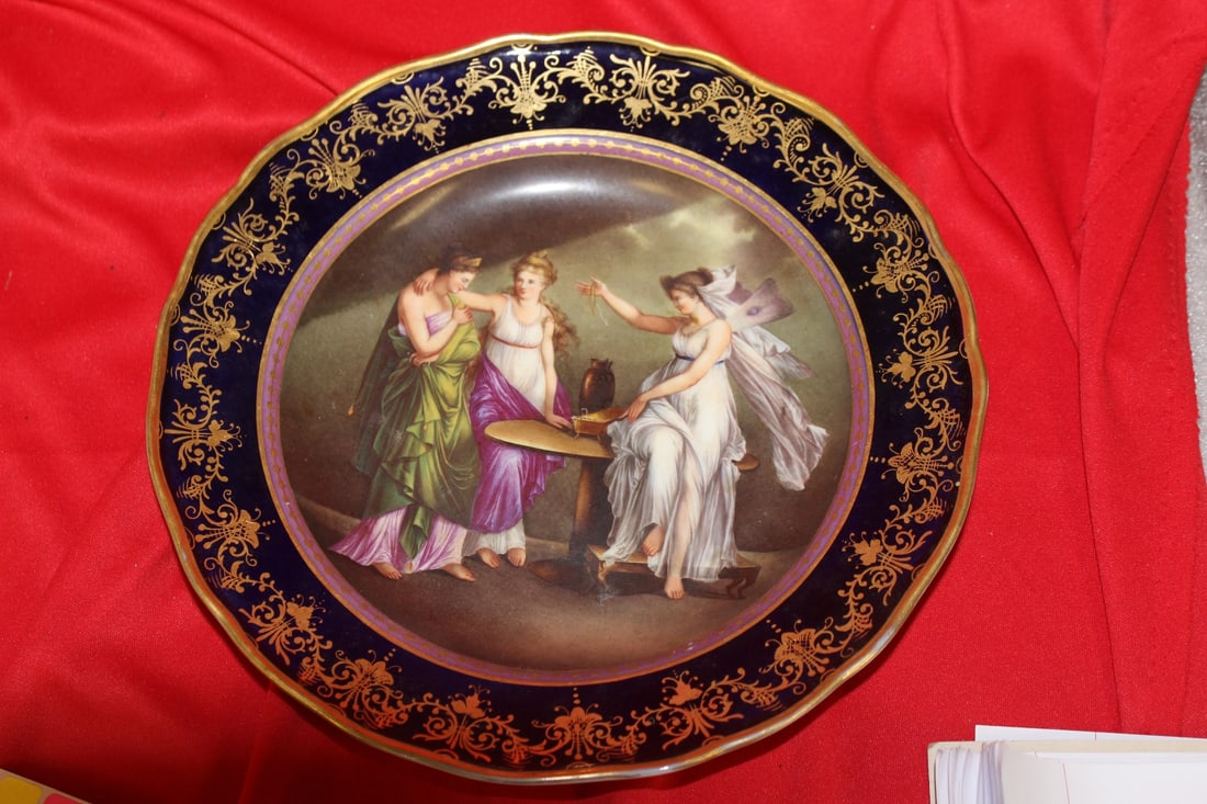 An Important Meissen Cobalt Blue Cabinet Plate: Very rare - foliated rim - 9 3/4" in diameter