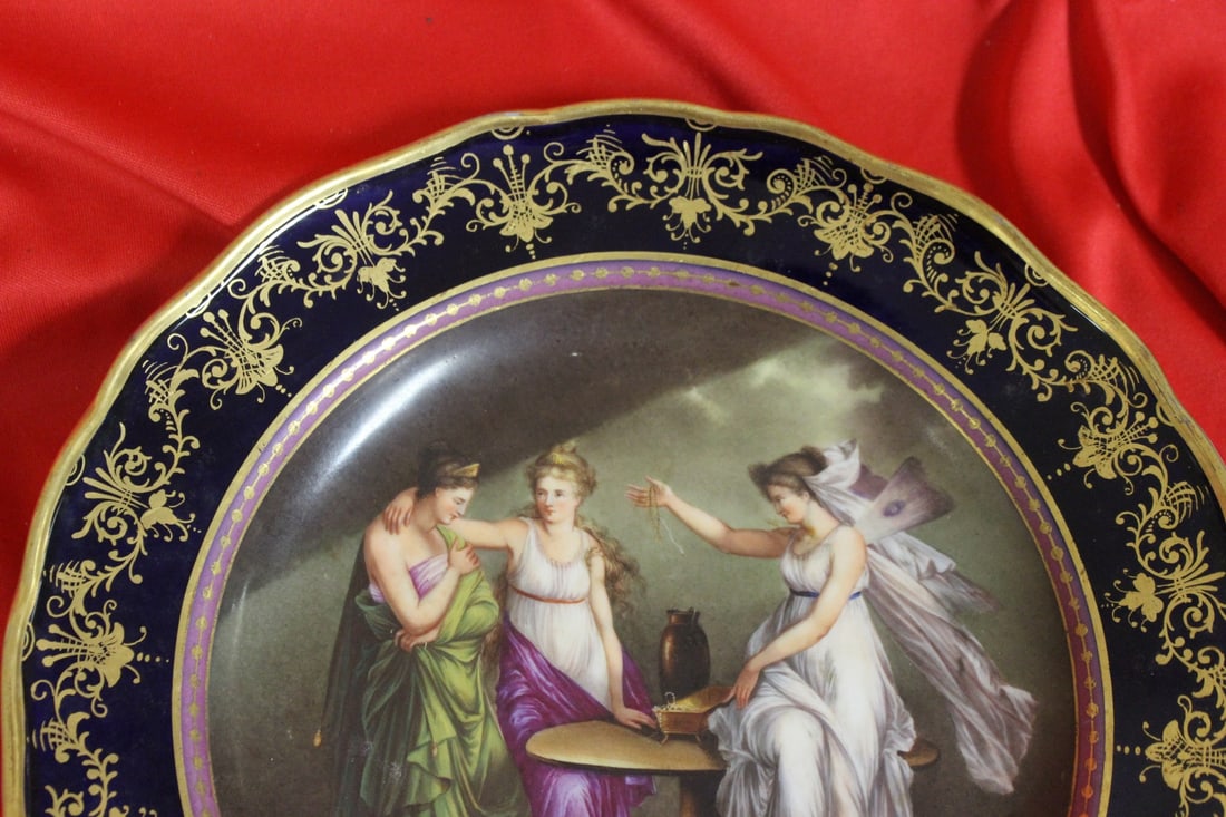 An Important Meissen Cobalt Blue Cabinet Plate - 2