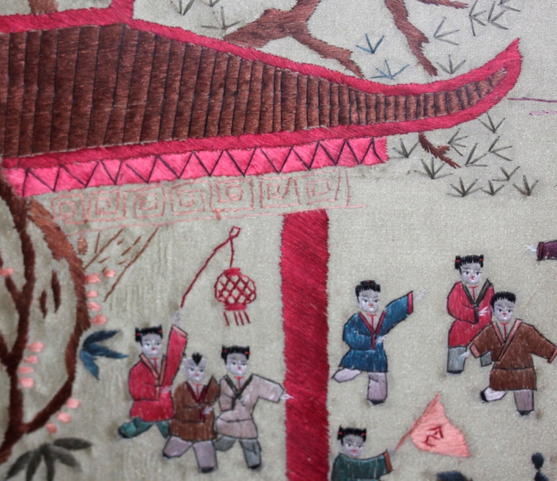 Antique Chinese Early 20th Century Embroidery - 2