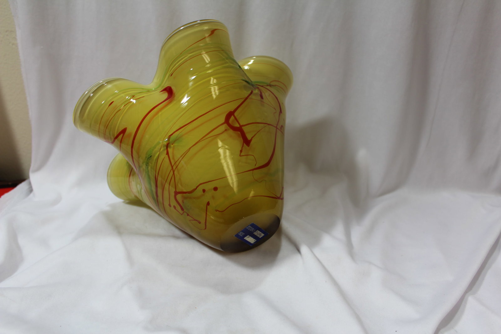 An Artglass Bowl - 5