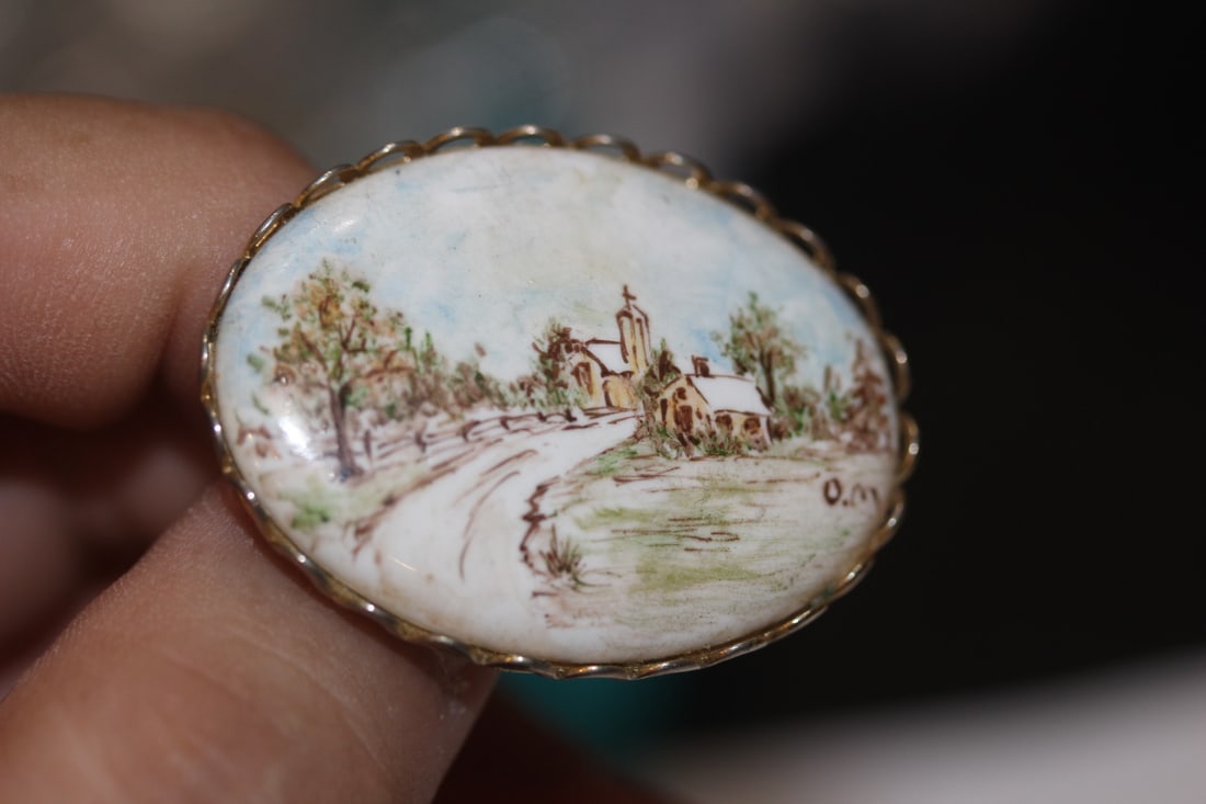 Porcelain Brooch - 3