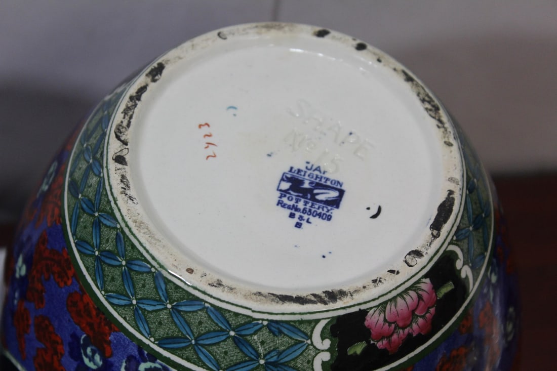 A Pair of Leighton Ceramic Ginger Jars - 6