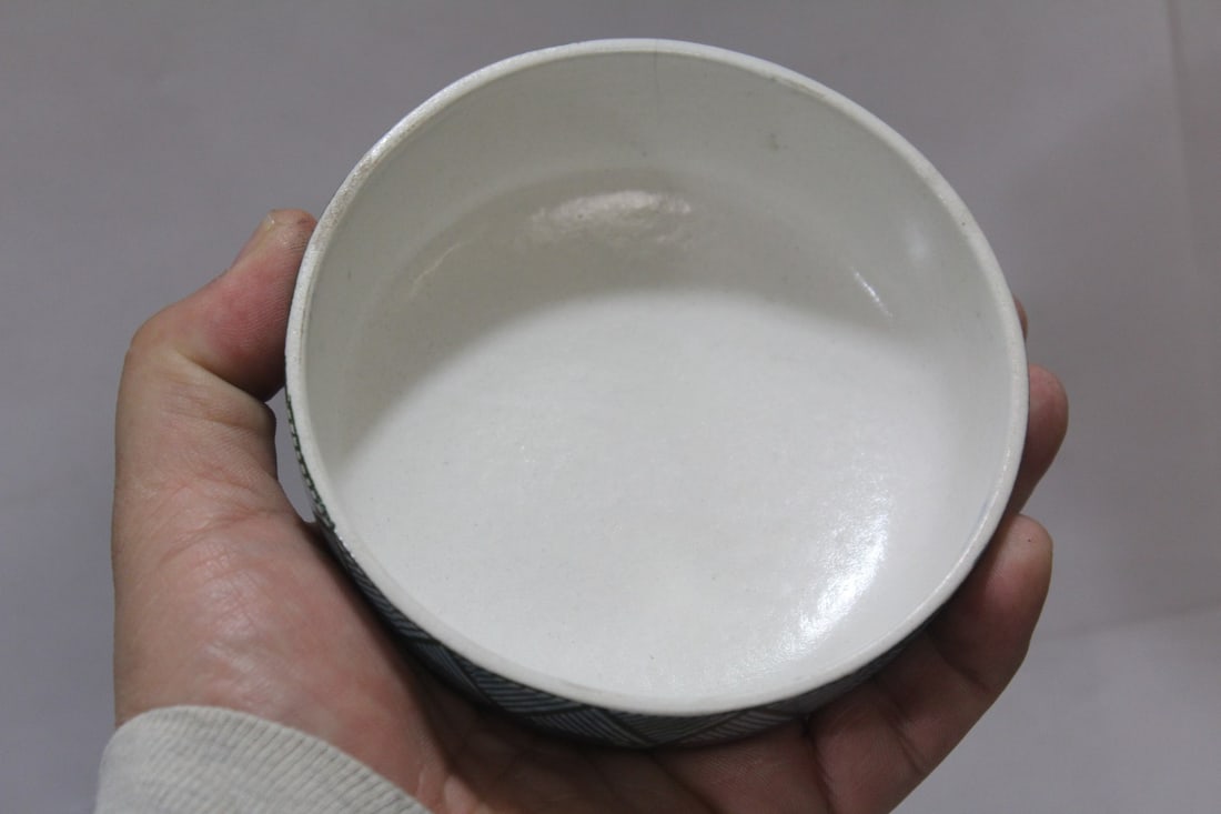 A Pair of Leighton Ceramic Ginger Jars - 8