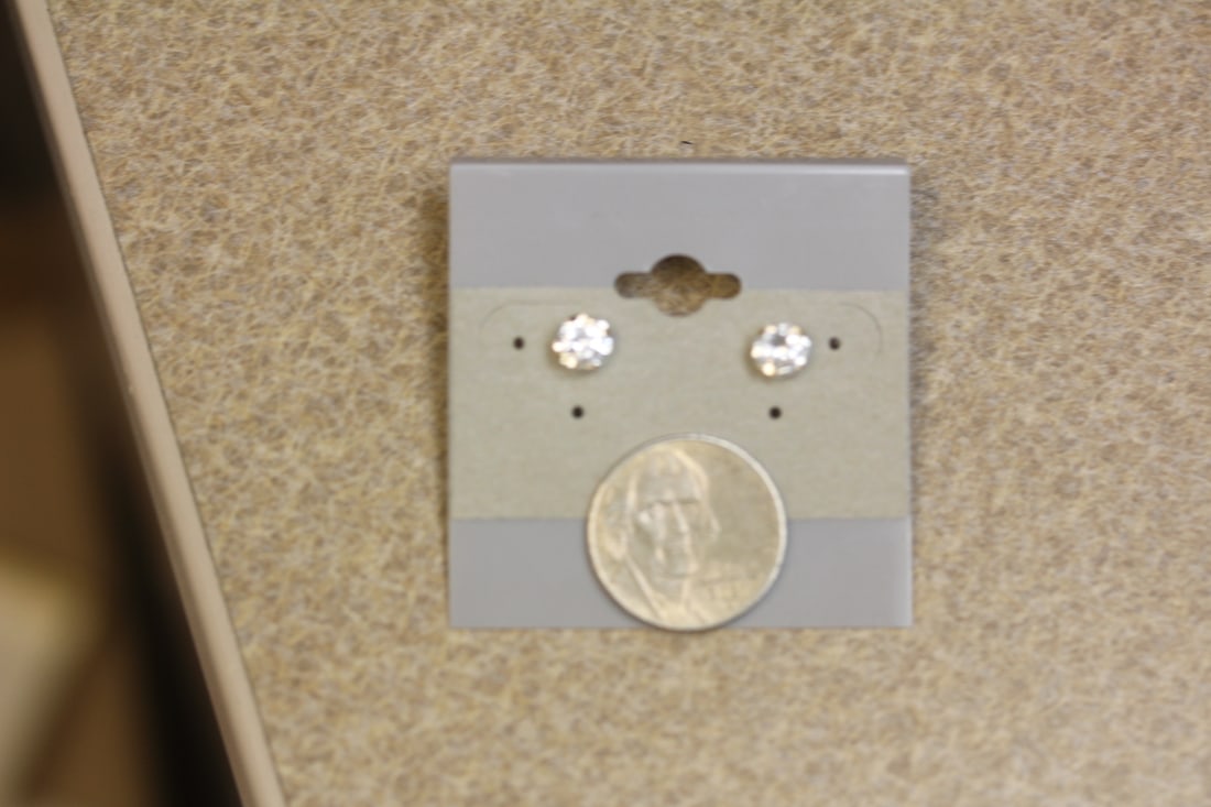 Pair of 14Kt and CZ Earrings - 3