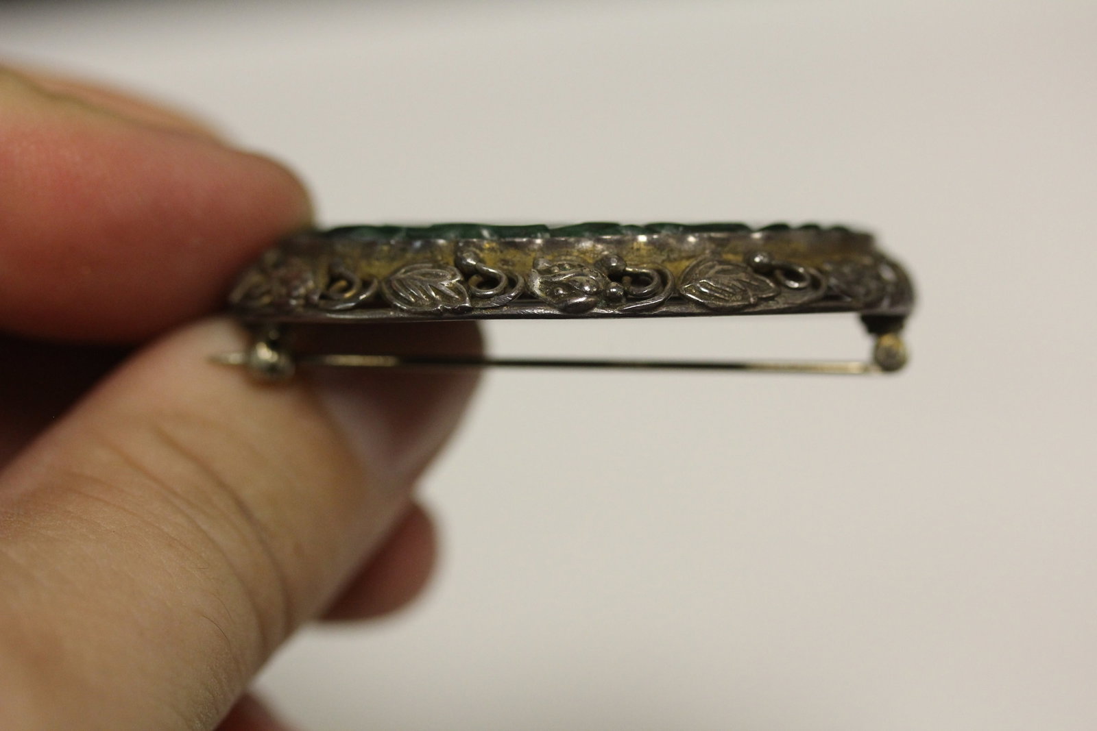 Antique Chinese Jade and Sterling Brooch - 5