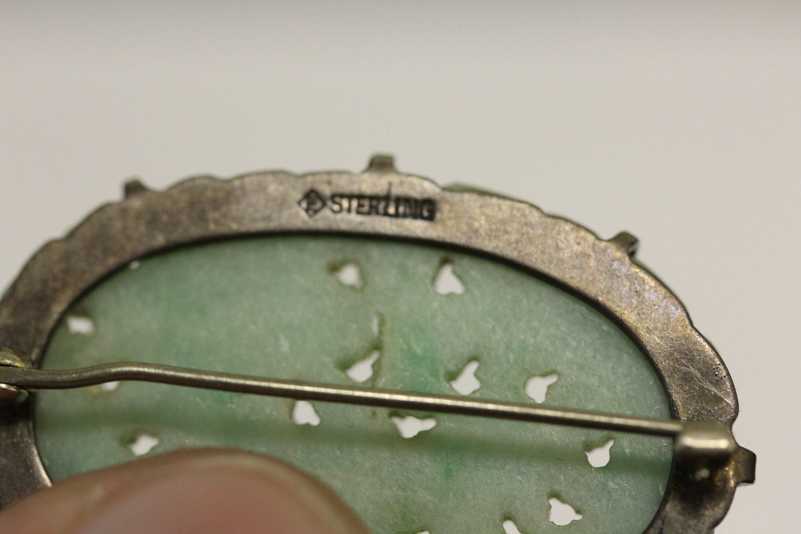 Antique Chinese Jade and Sterling Brooch - 5