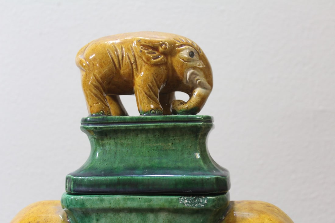 A Chinese Sanchi Pottery Elephant Vase - 5