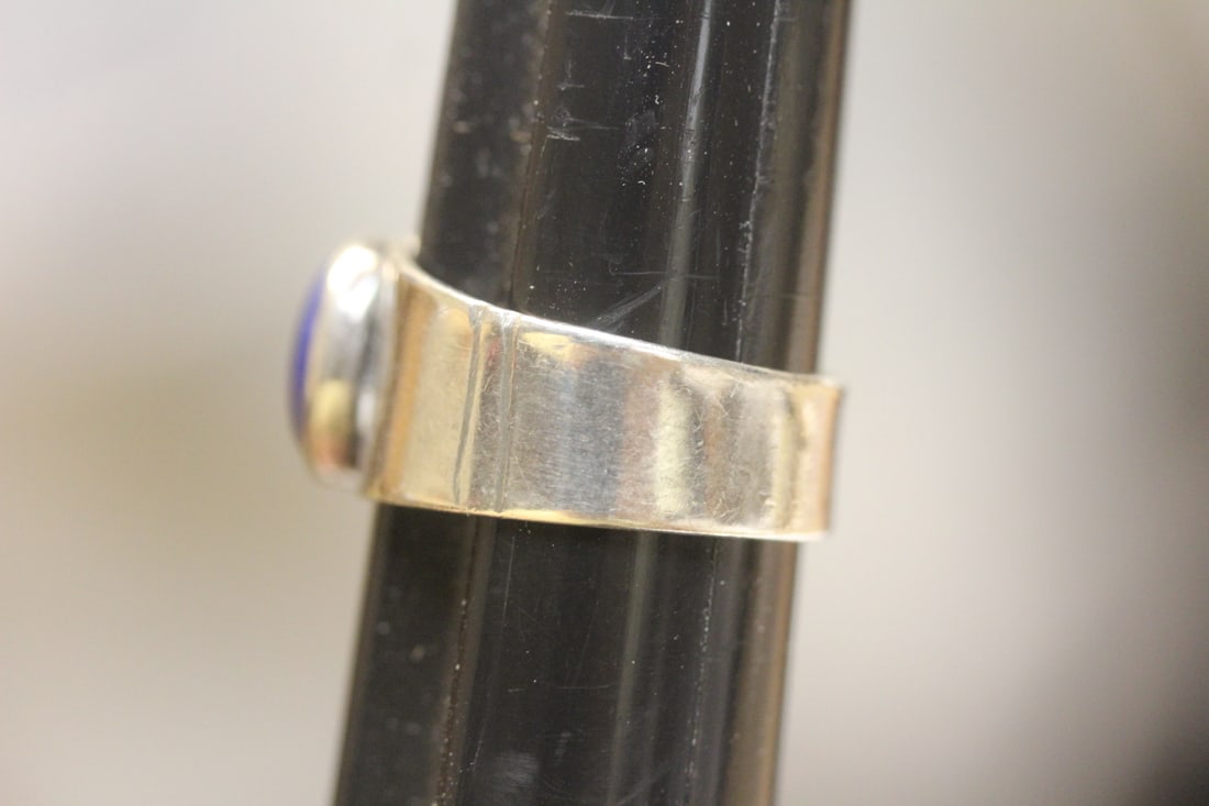 Sterling and Lapis Lazuli Ring - 3