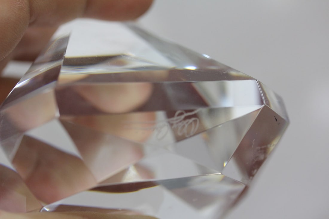An Oleg Cassini Diamond Shape Paperweight - 6