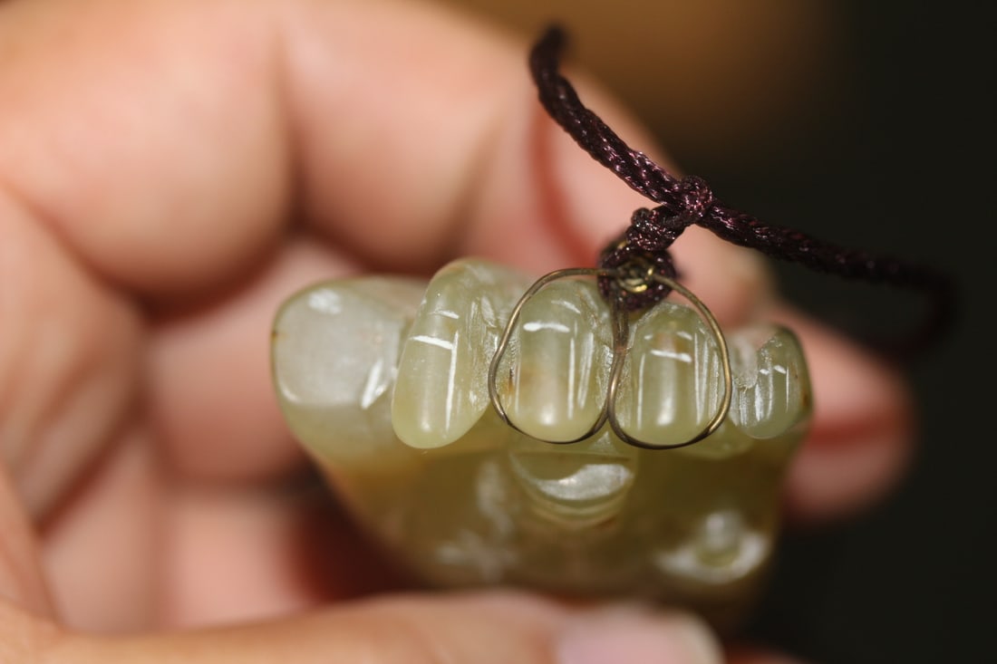 Chinese Jade Buddha Hand Pendant - 4