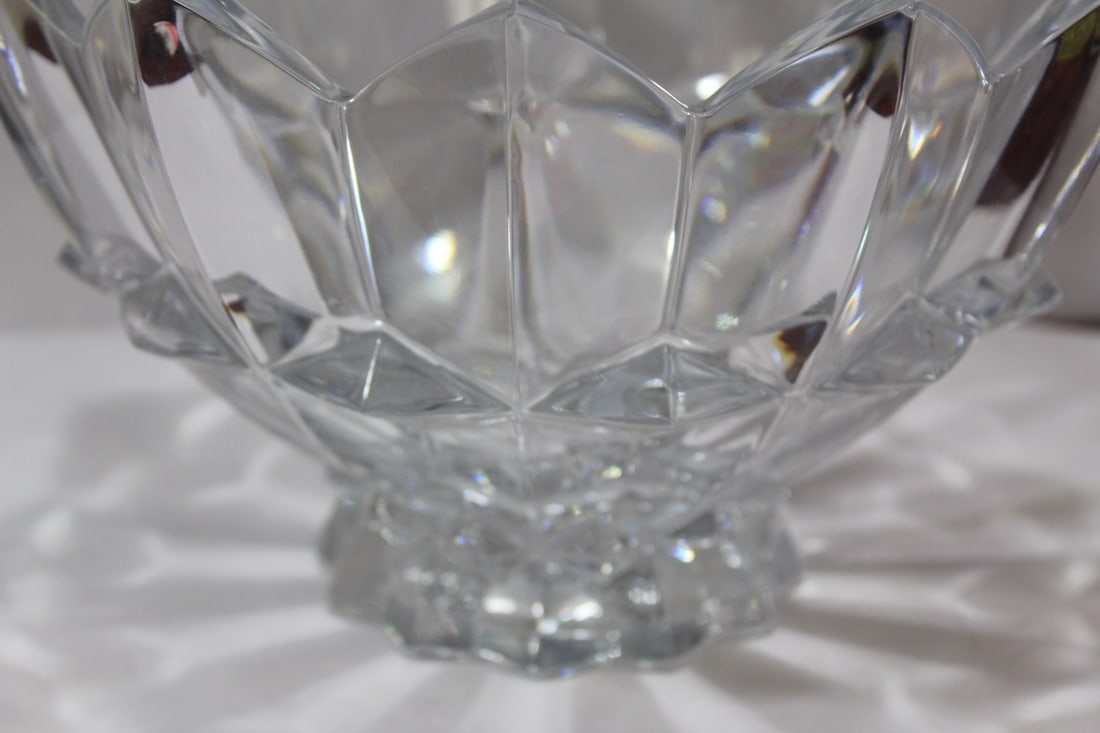 A Large Cut Glass Center Bowl - 5