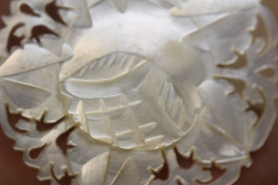 Mother of Pearl Brooch/Pin - 3