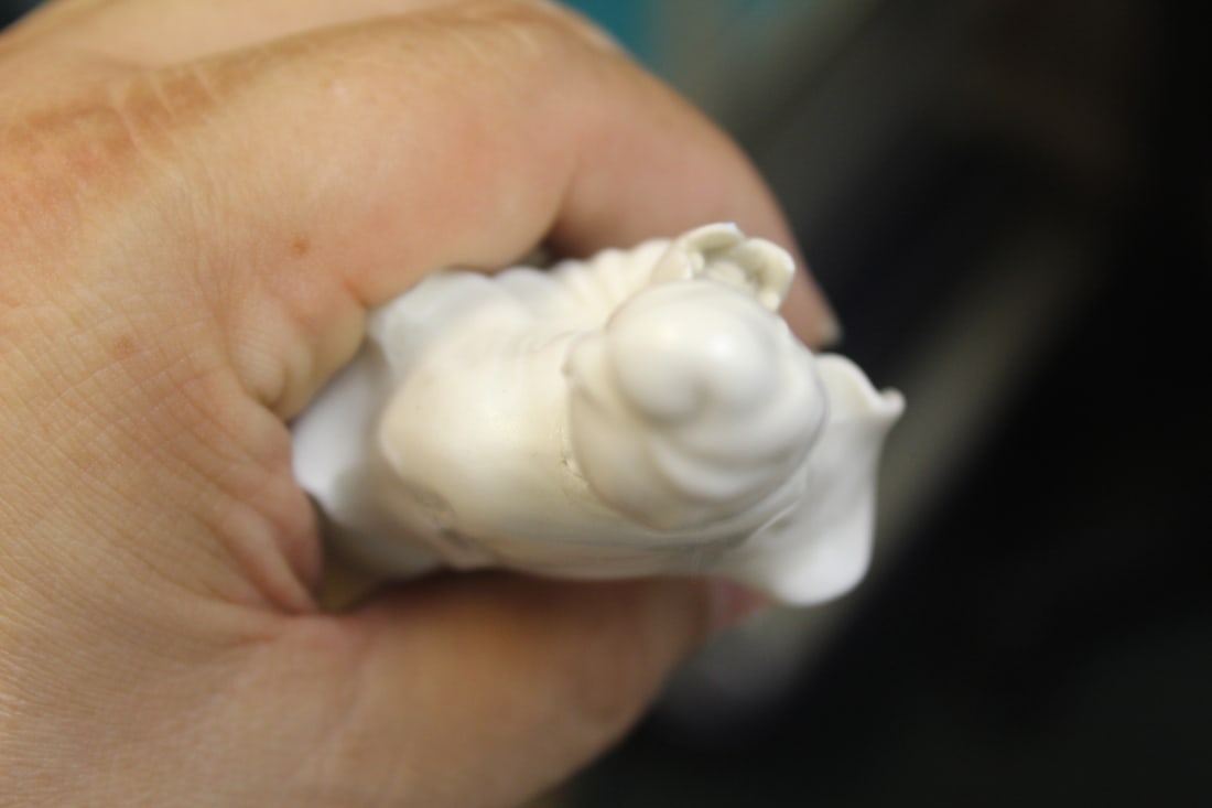 Chinese Blanc de Chine Kwan Yin - 7