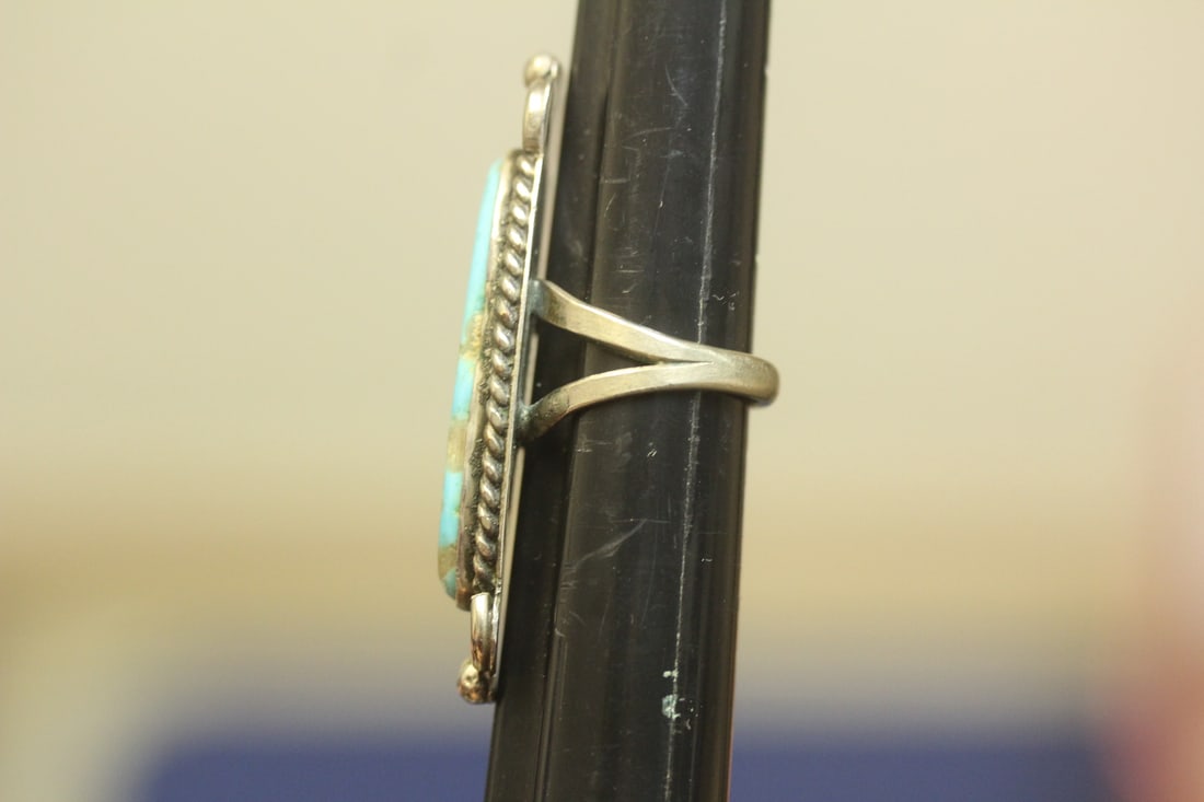 Large Native American Turquoise and sterling ring - 2